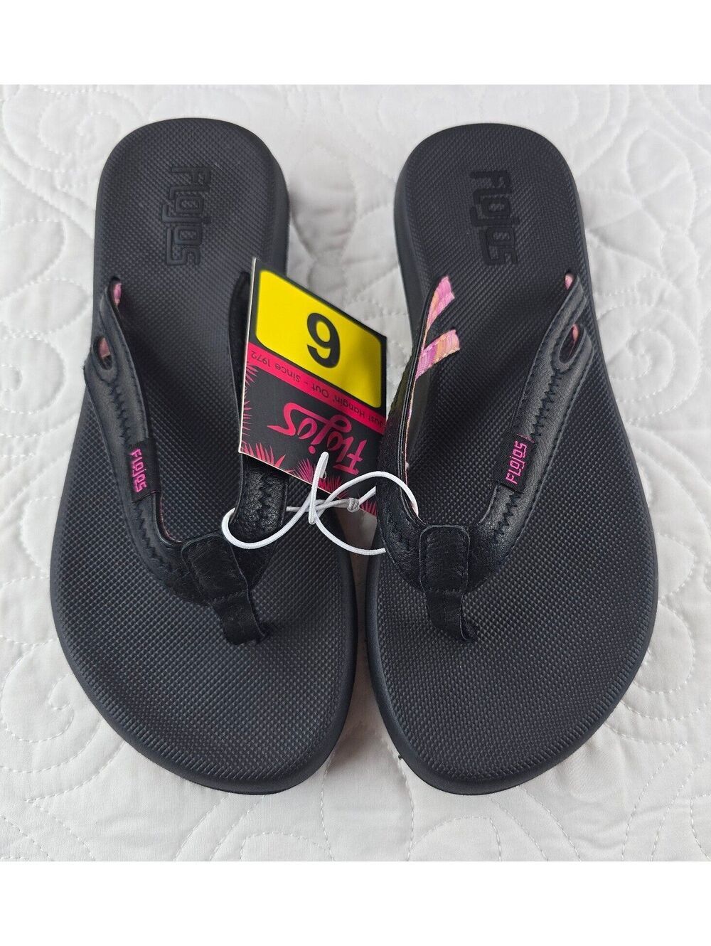 Flojos Women's Black Flip Flop Sandals Size 6 Pink Logo NWT